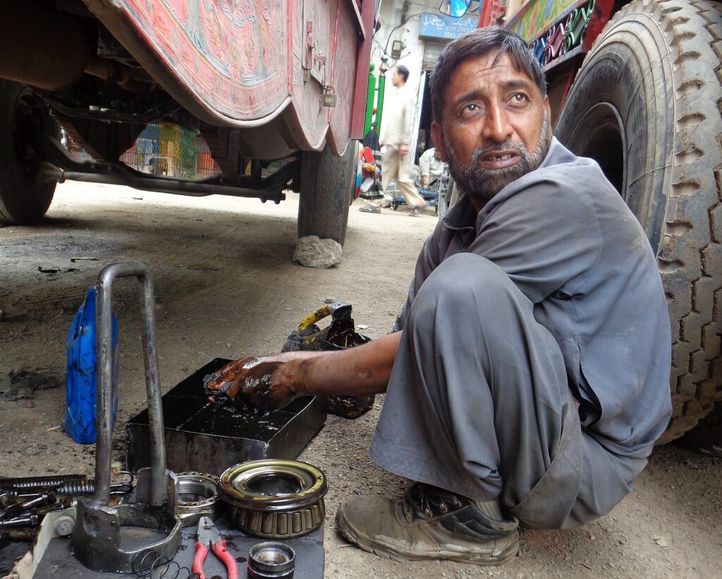 Pakistan opener 007 2000px