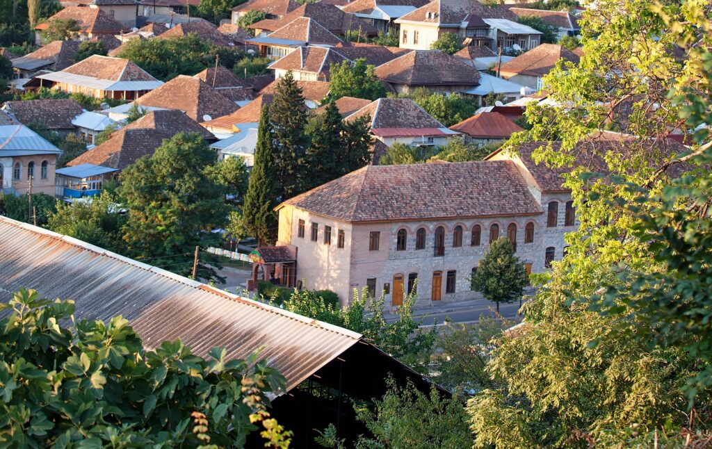 Aserbaidschan_Sheki_2000px