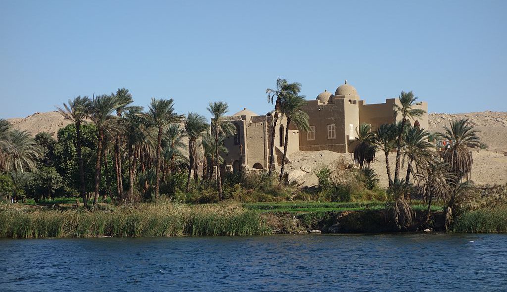 Kundenfoto-Princess-Donia-4-1024x590