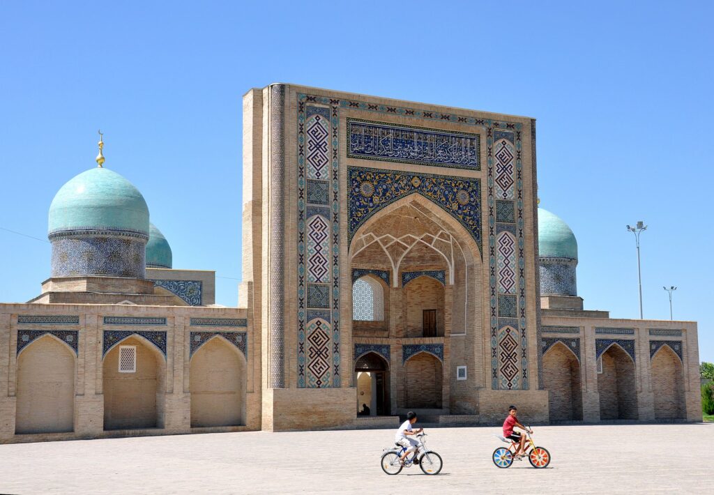 Usbekistan Opener 74 2000px