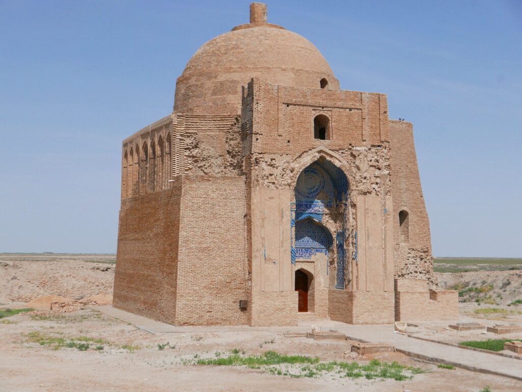 Turkmenistan-057-2000px