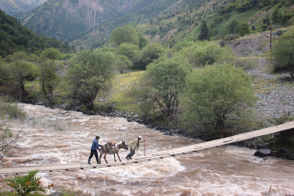 Tadschikistan-041-2000px