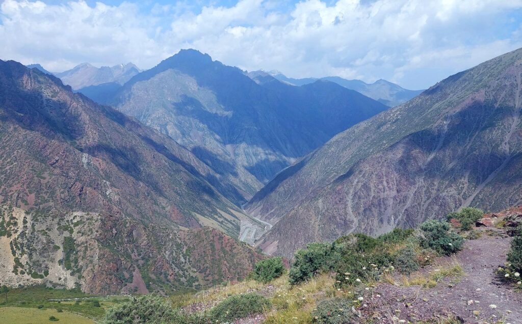 Usbekistan-NEU-2000px-001