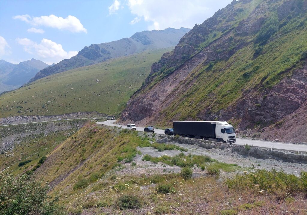 Usbekistan-NEU-2000px-002